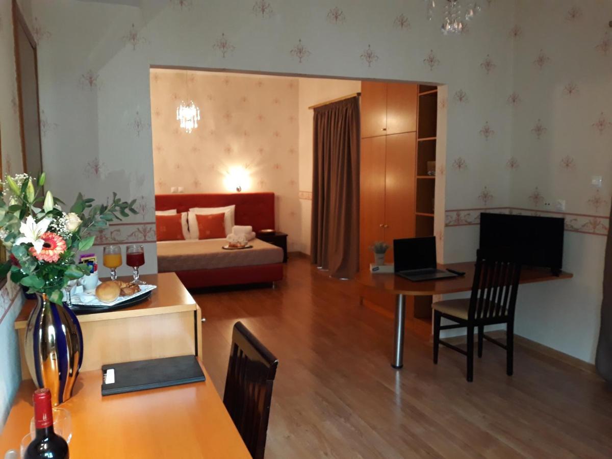 Grand Olympic Hotel