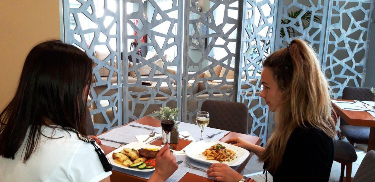 Grand Olympic Hotel 3*